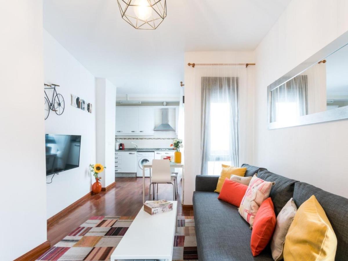 Appartement Holi-Rent Santa Marina à Séville Extérieur photo